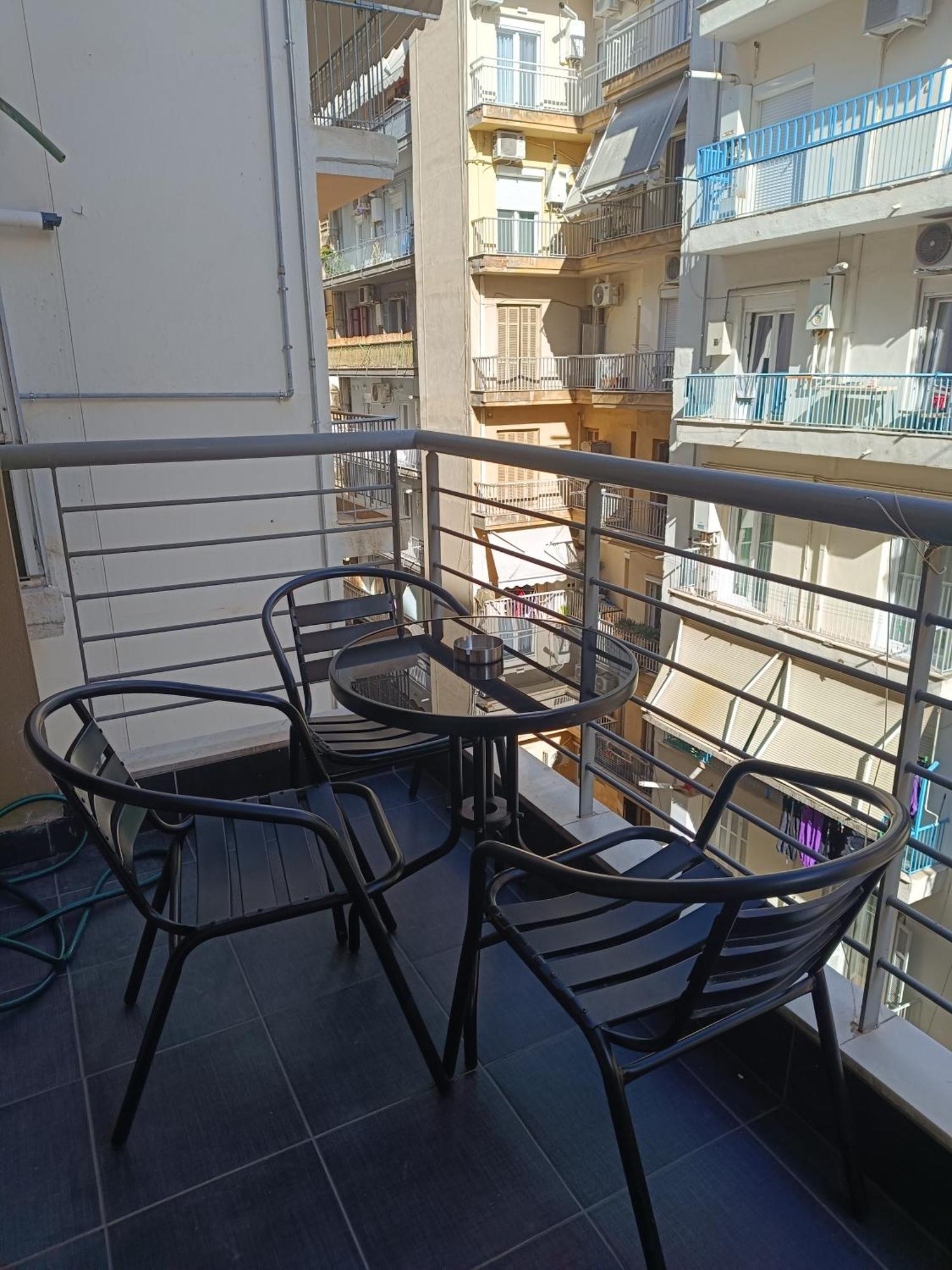 City Vibe-Siggrou 44 Family Studio Thessaloniki Exterior foto
